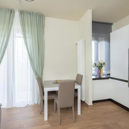 Ci Vuole Leggerezza Free Parking Apartament *