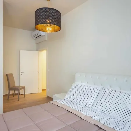 Apartment Ci Vuole Leggerezza Free Parking